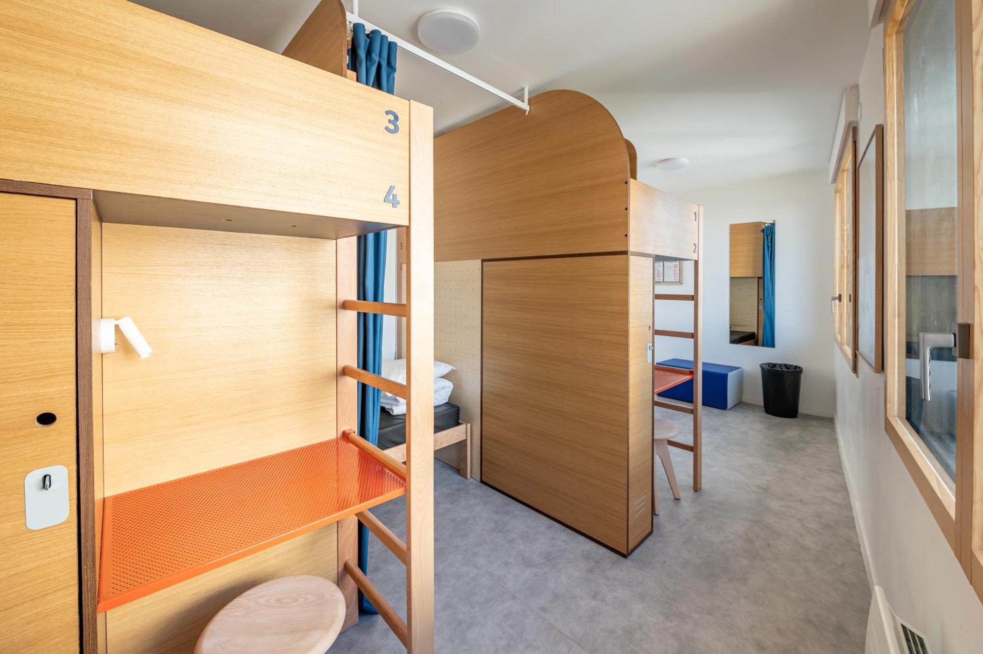 Ucpa Sport Station Hostel Paris Ngoại thất bức ảnh